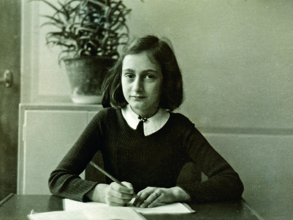 Los diarios del Holocausto de Ana Frank y otros autores jóvenes