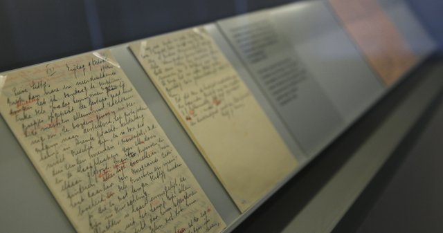 The authenticity of the diary of Anne Frank